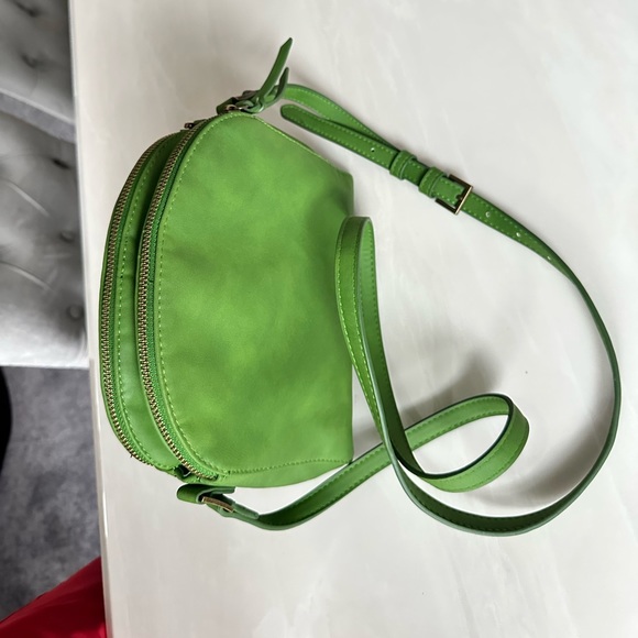 Universal threads shoulder bag - Picture 2 of 11